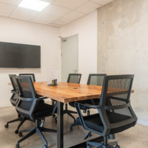 Sala de reunión 02-SV (6 personas)
